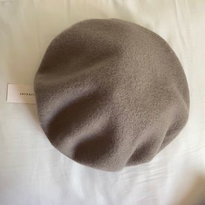 Anthropologie Classic Wool Beret • Neutral